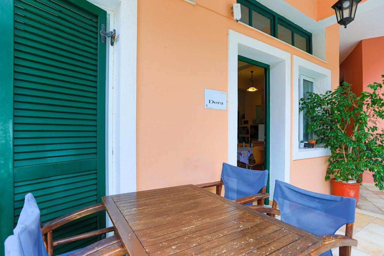 Kaminaki Dora Appartement *